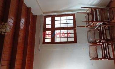 Venta Casa Terreno O Local Comercial  En Quinta Surco