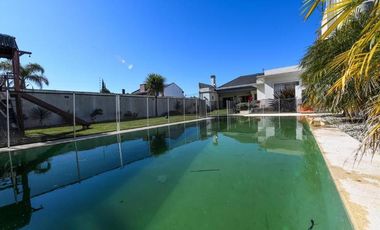 Chalet en Venta en Berazategui Oeste