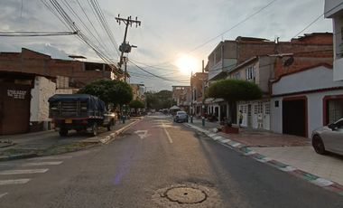 apartamento en arriendo en las américas. Cod A119472