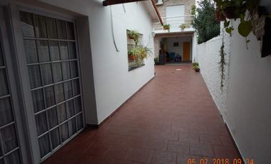 Casa para 2 Familias en venta en Isidro Casanova