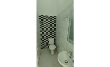 Se Alquila Exelente Local 198 Mts En Santa Ana $1.800.00