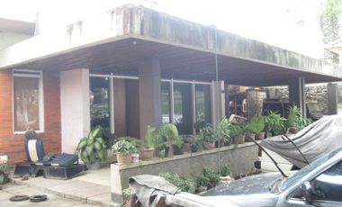 Dijual Rumah Jalan Cipaganti Bandung ke Cihampelas Walk 20mnt Cocok Buat Perkantoran.
