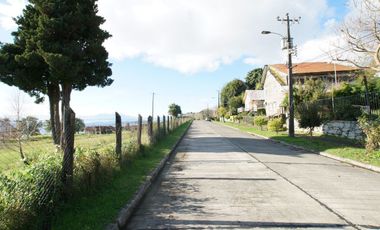 Terreno con casa en Lago Ranco