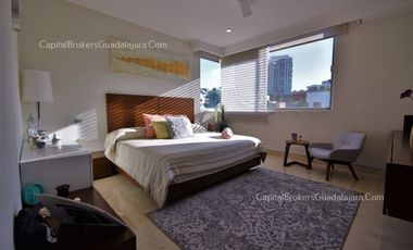 Residencia de Lujo con alberca en Alcazar Poniente