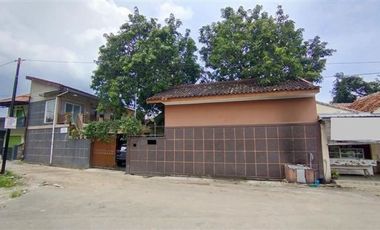 Dijual Murah Rumah Besar Ada Kosan 10 Kamar Kedawung Kota Cirebon