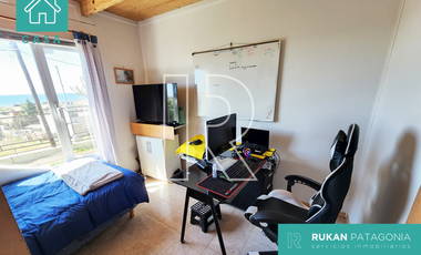 #VentaRUKAN | Casa de 4 Ambientes | Calle TAILANDIA | Barrio MIRADOR | Caleta Olivia.-