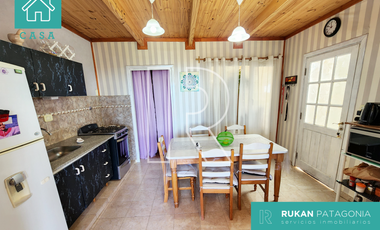 #VentaRUKAN | Casa de 4 Ambientes | Calle TAILANDIA | Barrio MIRADOR | Caleta Olivia.-