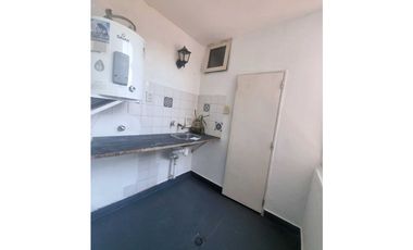 Departamento céntrico de 3 dormitorios con cochera