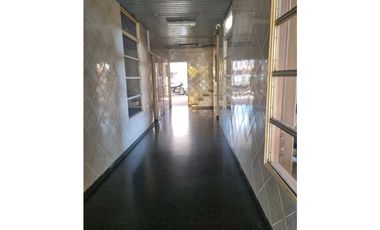 Departamento céntrico de 3 dormitorios con cochera