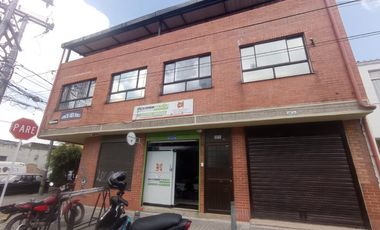 oficina en arriendo en la castellana. Cod A82048