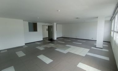 oficina en arriendo en la castellana. Cod A82048