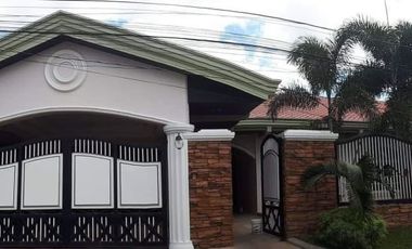 Modern House with 4 Bedroom for Sale in Angeles City