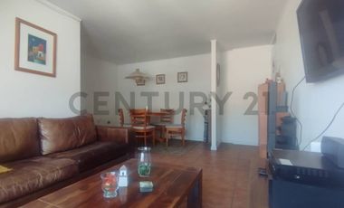 Venta departamento amoblado con ubicación central