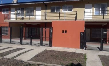 Departamento Tipo Casa en venta en Berazategui Oeste