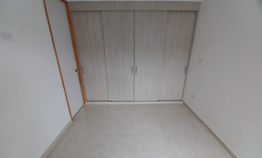 apartamento en arriendo en conjunto ventura piso 14. Cod A13787