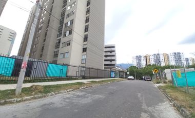 apartamento en arriendo en conjunto ventura piso 14. Cod A13787