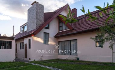 Acogedora Propiedad en Villa El Bosque
