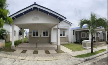 VENDO CASA EN ARRAIJAN PLAYA DORADA LAS OLAS 🌊 3R