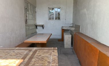 CASA CON ALBERCA, A UNOS MINUTOS DEL CENTRO DE YAUTEPEC, MORELOS