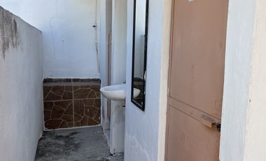 CASA CON ALBERCA, A UNOS MINUTOS DEL CENTRO DE YAUTEPEC, MORELOS