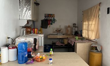 CASA CON ALBERCA, A UNOS MINUTOS DEL CENTRO DE YAUTEPEC, MORELOS