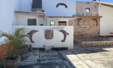 CASA CON ALBERCA, A UNOS MINUTOS DEL CENTRO DE YAUTEPEC, MORELOS