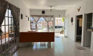 CASA CON ALBERCA, A UNOS MINUTOS DEL CENTRO DE YAUTEPEC, MORELOS