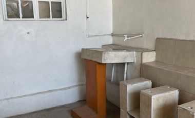 CASA CON ALBERCA, A UNOS MINUTOS DEL CENTRO DE YAUTEPEC, MORELOS