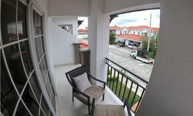 Venta de casa en Versalles / Costa Sur Ph Quintas de Versalles