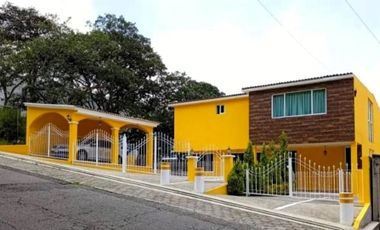 Casa en Venta Condado de Sayavedra en excelente estado de conservación