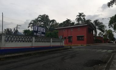 Escuela en Venta