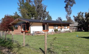 Se arrienda Amplia casa entre Freire y Villarrica