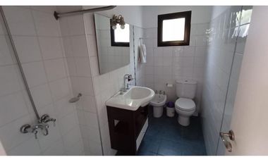 HERMOSA CASA EN LA SUIZA ARGENTINA, LAS GOLONDRINAS, CHUBUT CA-282