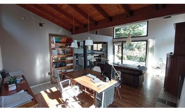 HERMOSA CASA EN LA SUIZA ARGENTINA, LAS GOLONDRINAS, CHUBUT CA-282