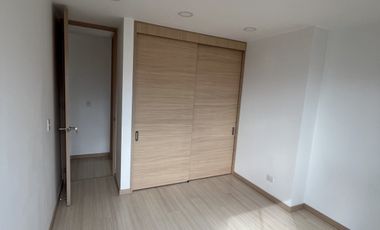 apartamento en arriendo en cumbres. Cod A9432892