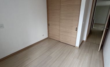 apartamento en arriendo en cumbres. Cod A9432892