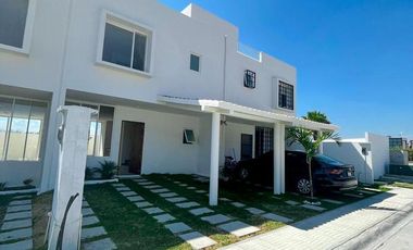 Casa de 3 recámaras con alberca, punta Oasis, Fracc. Santa Fe, Xochitepec,  Mor