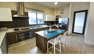 Vendo Lindo y Amplio Apartamento en River Valley en Panama Pacifico