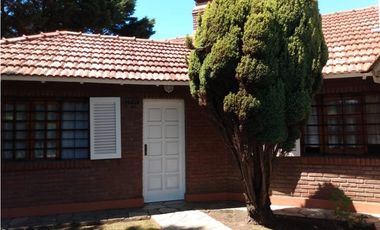 BARRIO ALFAR:  AMPLIO CHALET CERCA DE LA COSTA
