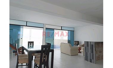 🌊✨ Exclusiva Casa De Playa En Primera Fila Frente Al Mar – Playa Grecia, Asia