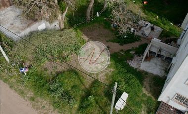 LOTE MULTIFAMILIAR / LEANDRO ALEM AL 1000