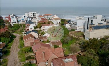 LOTE MULTIFAMILIAR / LEANDRO ALEM AL 1000