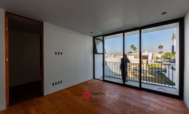 Casa de Lujo Nueva en Puerta de Hierro