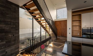 Casa de Lujo Nueva en Puerta de Hierro