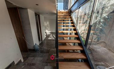 Casa de Lujo Nueva en Puerta de Hierro