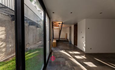 Casa de Lujo Nueva en Puerta de Hierro