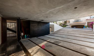 Casa de Lujo Nueva en Puerta de Hierro