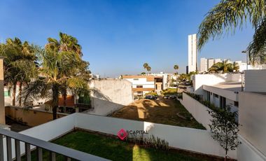 Casa de Lujo Nueva en Puerta de Hierro