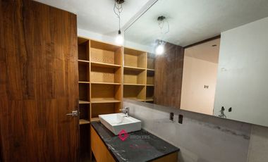 Casa de Lujo Nueva en Puerta de Hierro