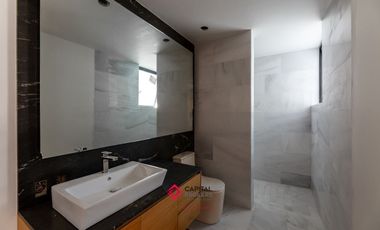 Casa de Lujo Nueva en Puerta de Hierro